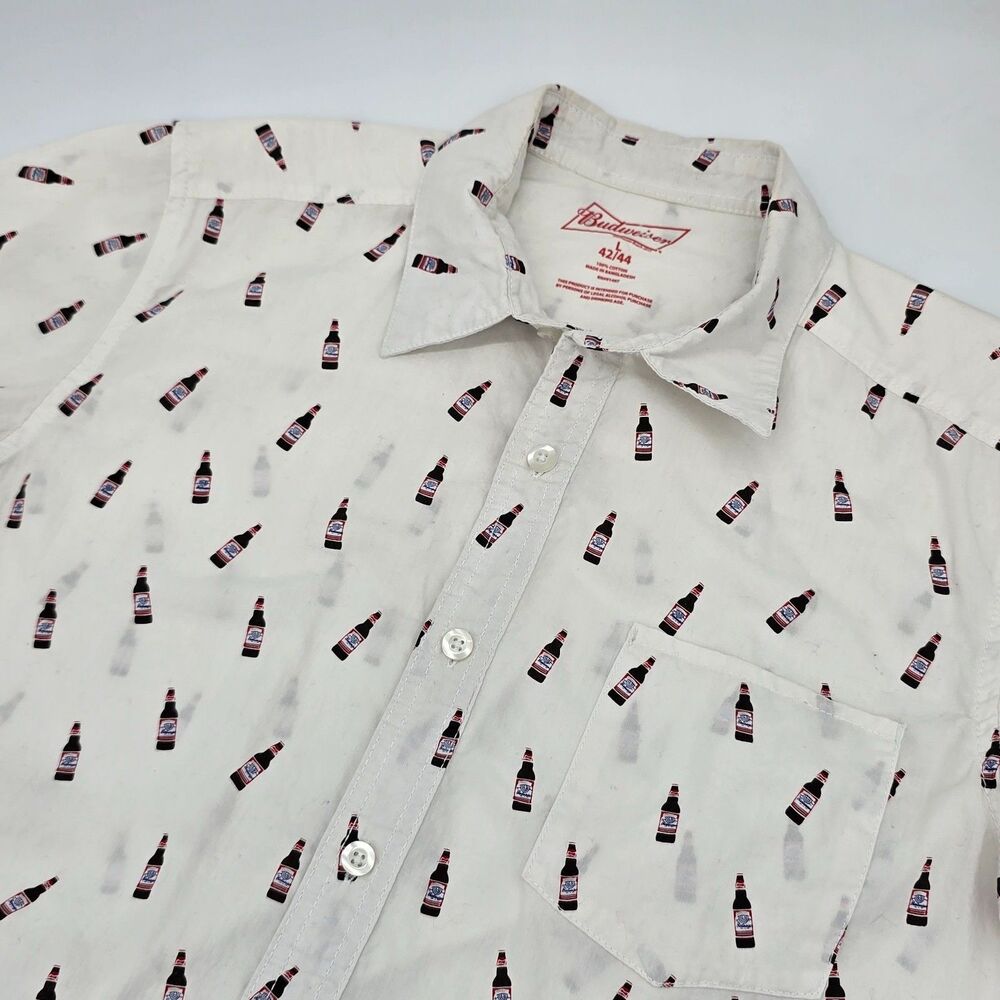 Budweiser Bottles Button Up Shirt Men's L Short Sleeve Chest Pocket